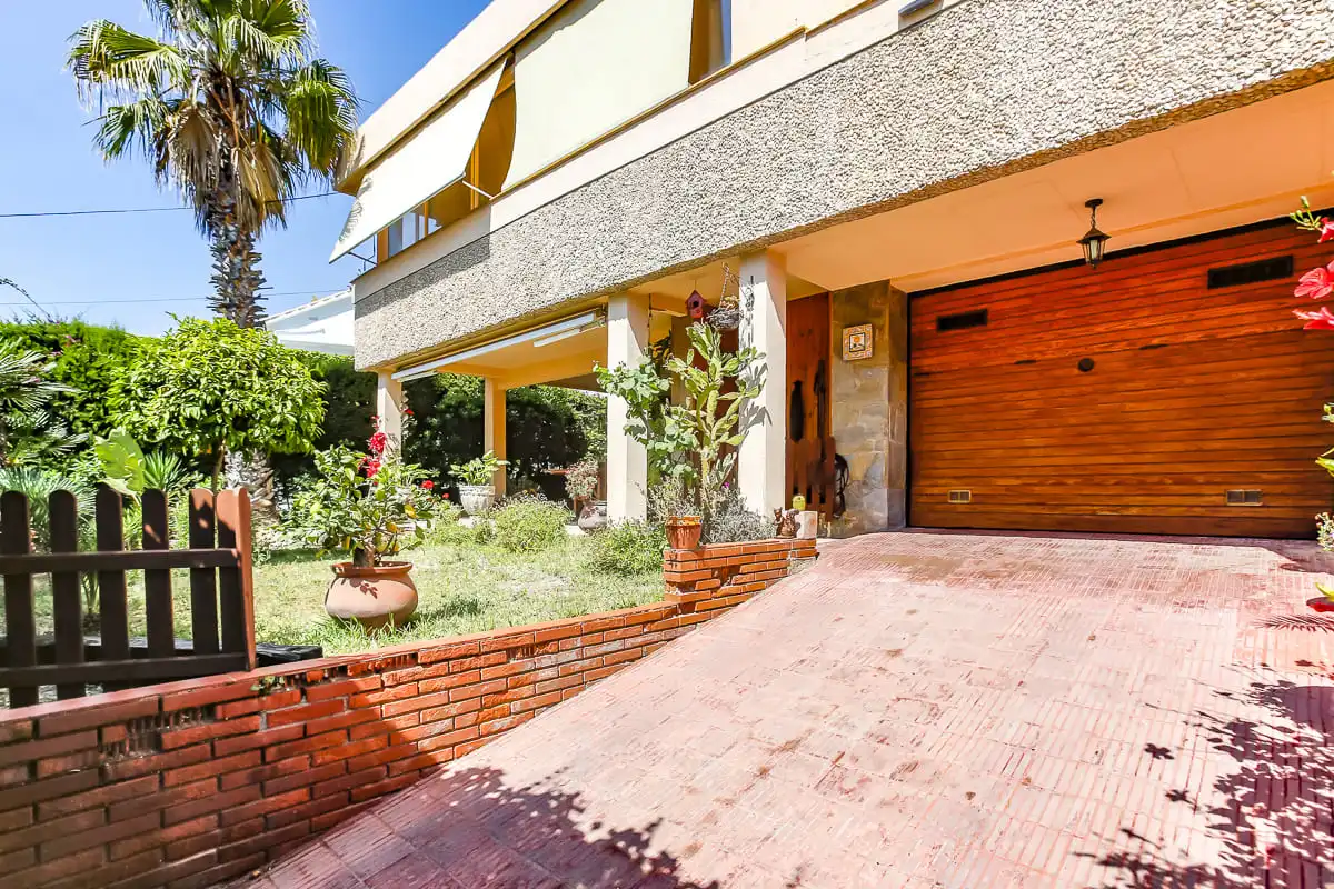 Exterior view of Residential for sale in Sant Pere de Ribes