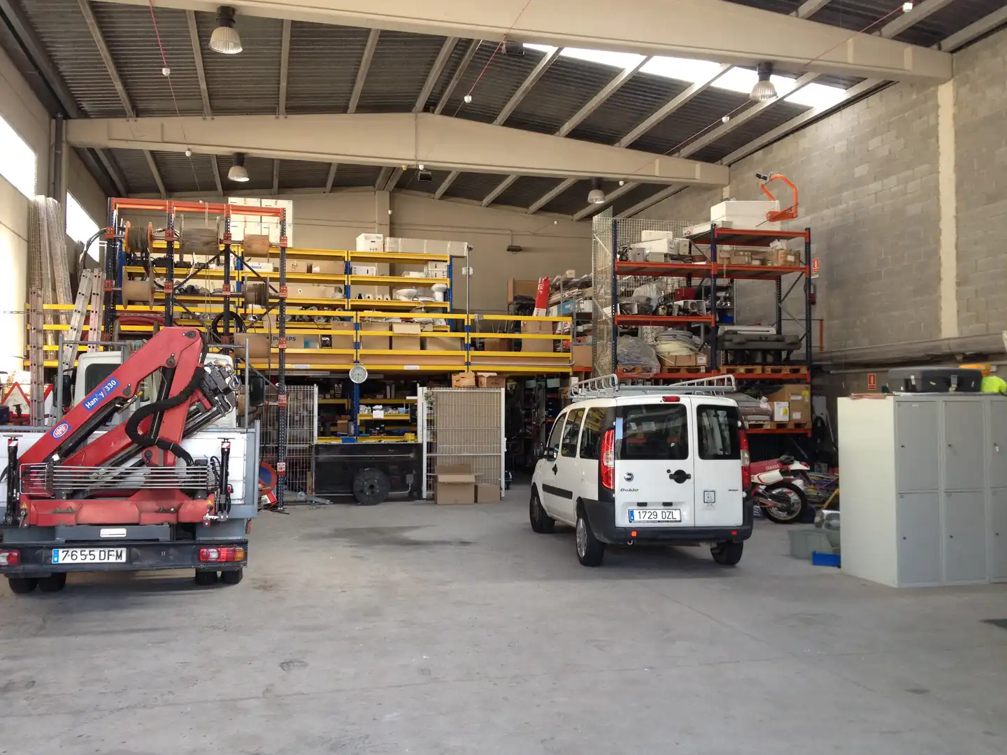 Nave industrial en venta en Carrer Gil-Vernet, imagen 3
