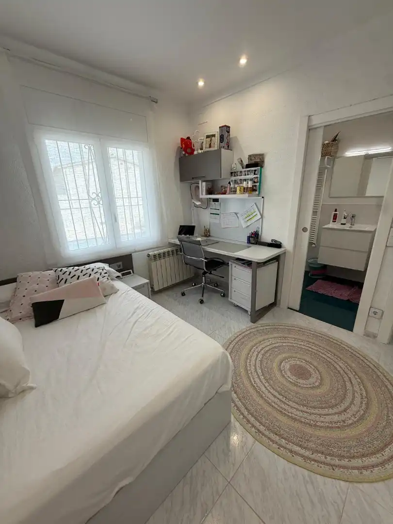 Habitación de Casa o chalet en venta en L'Escala con Aire acondicionado, Calefacción y Jardín privado