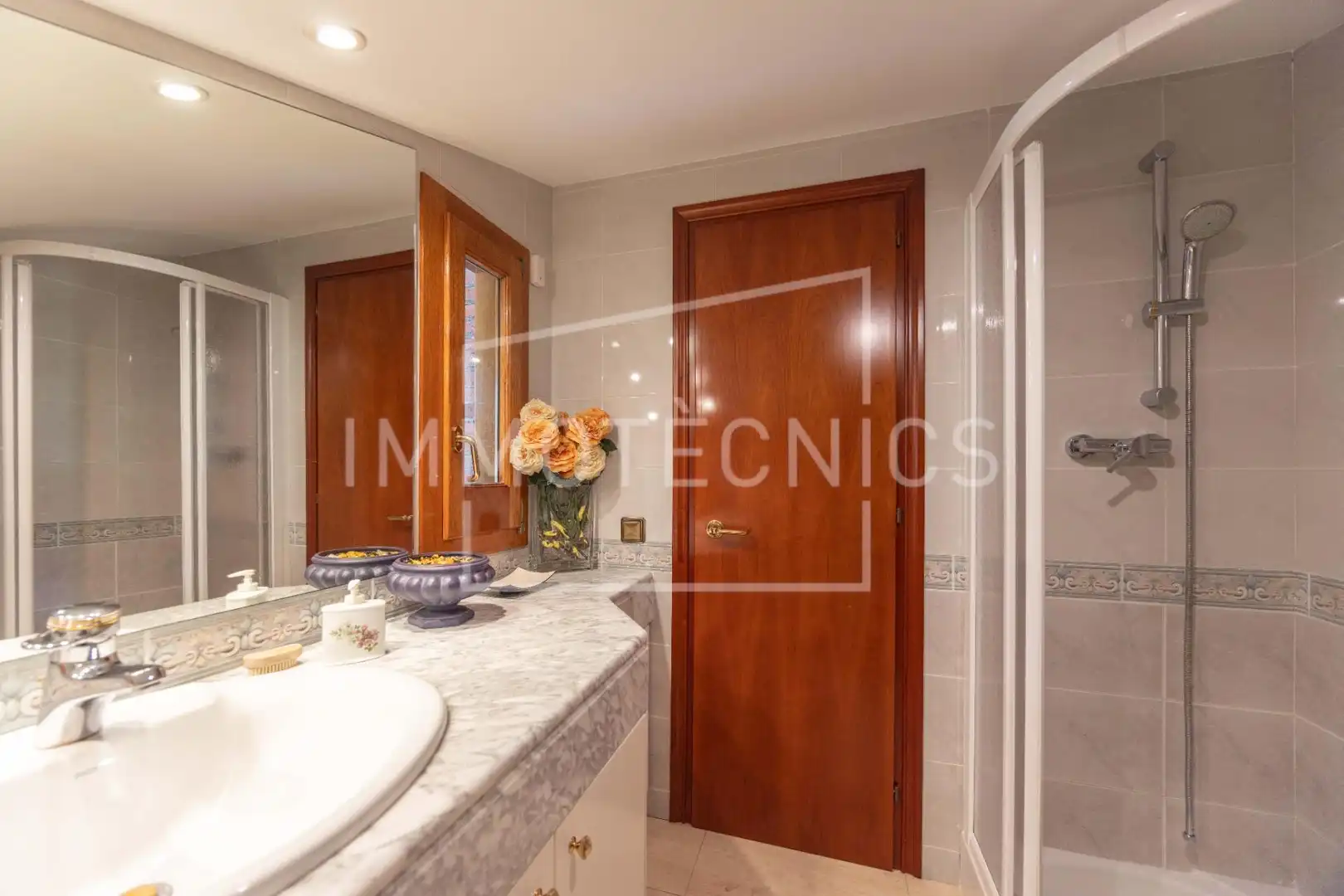 Bathroom of Houses for sale in Lliçà de Vall  with Air Conditioner, Heating and Private garden