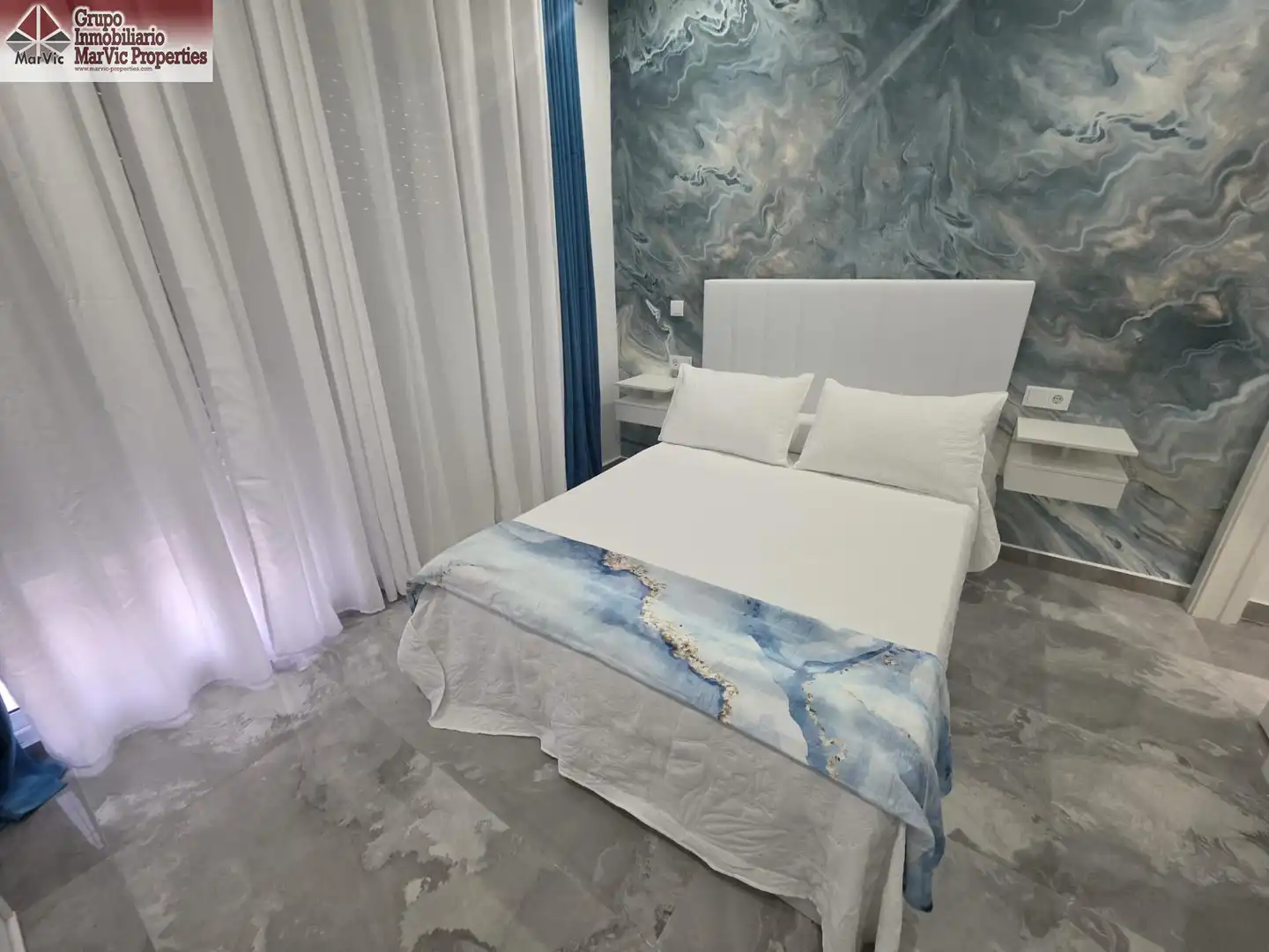 Habitación de Planta baja en venta en Benidorm con Amueblado y Piscina comunitaria