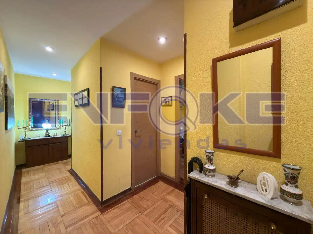 Wohnung zum Verkauf in Madrid mit Terrasse