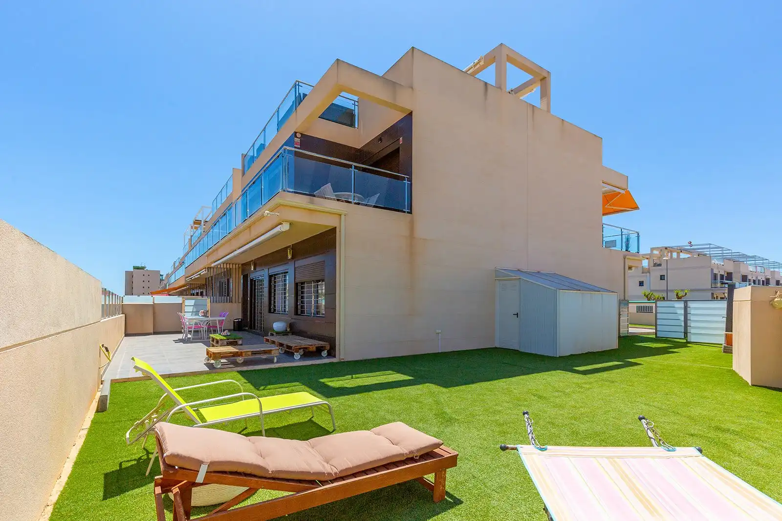 Terraza de Apartamento en venta en Pilar de la Horadada con Amueblado