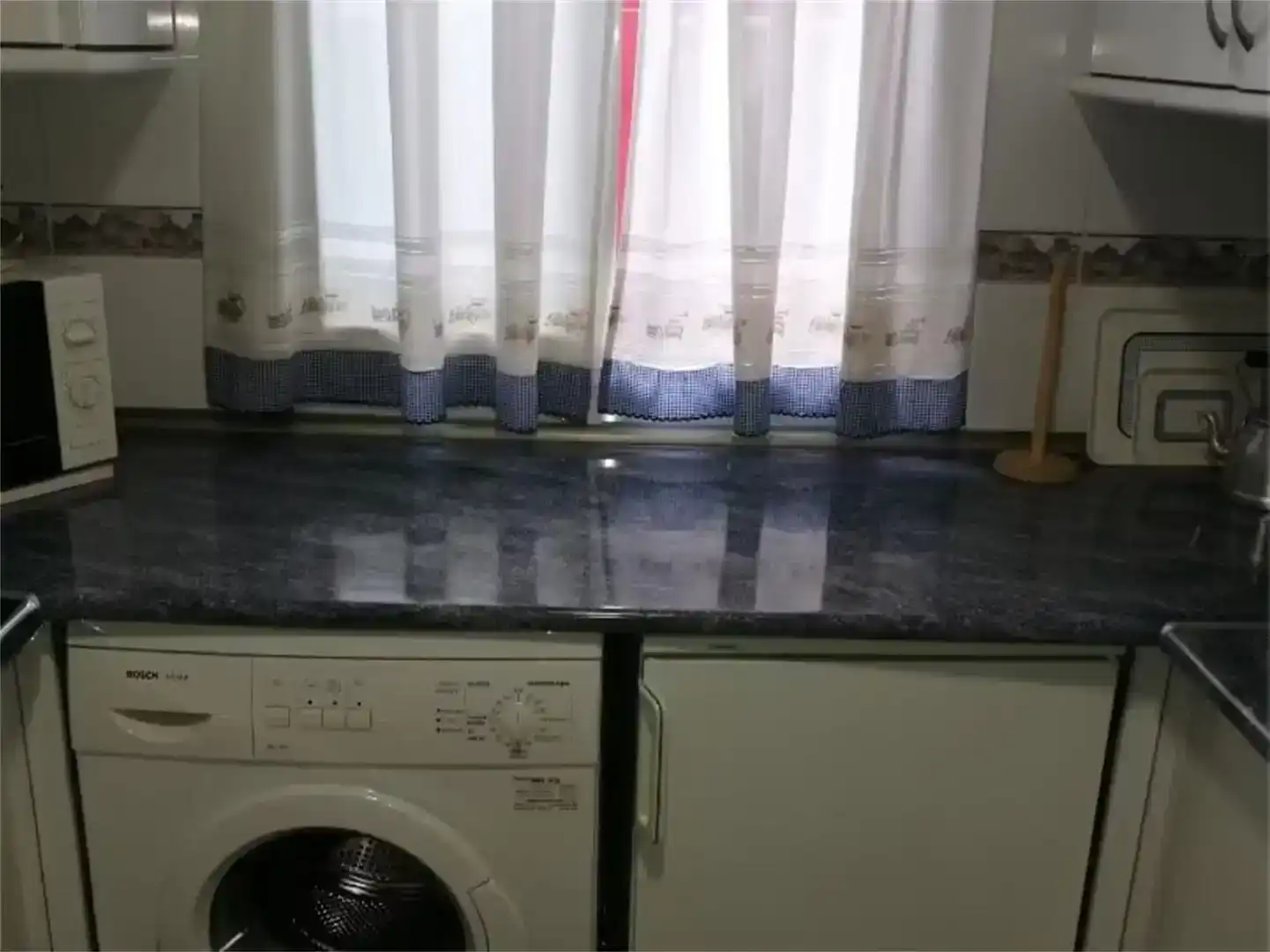 Cocina de Piso en venta en Cuacos de Yuste con Trastero, Amueblado y Balcón