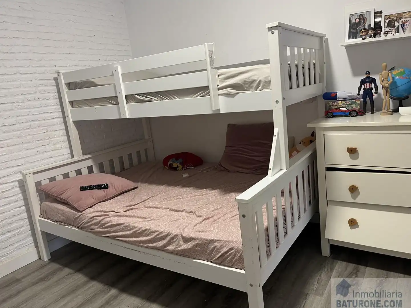 Dúplex en venta en León Herrero - Bahía sur