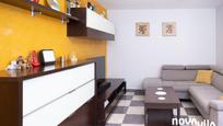 Living room of Flat for sale in Viladecans  with Air Conditioner, Heating and Balcony