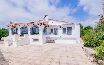 Vista exterior de Casa o xalet en venda en Altea amb Aire condicionat, Terrassa i Piscina