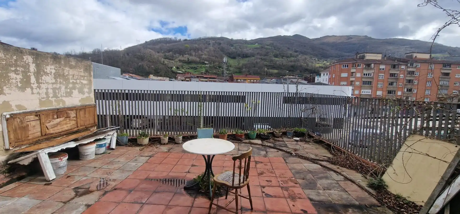 Terraza de Edificio en venta en Lena