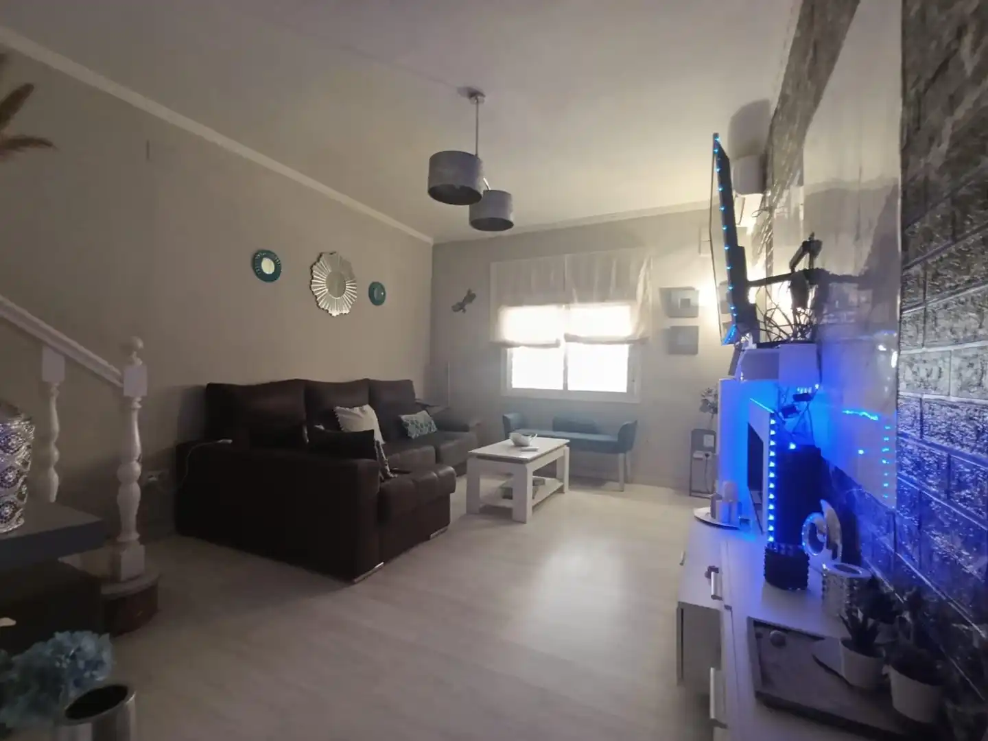 Sala d'estar de Casa adosada en venda en Alcalá de Guadaira amb Aire condicionat i Calefacció