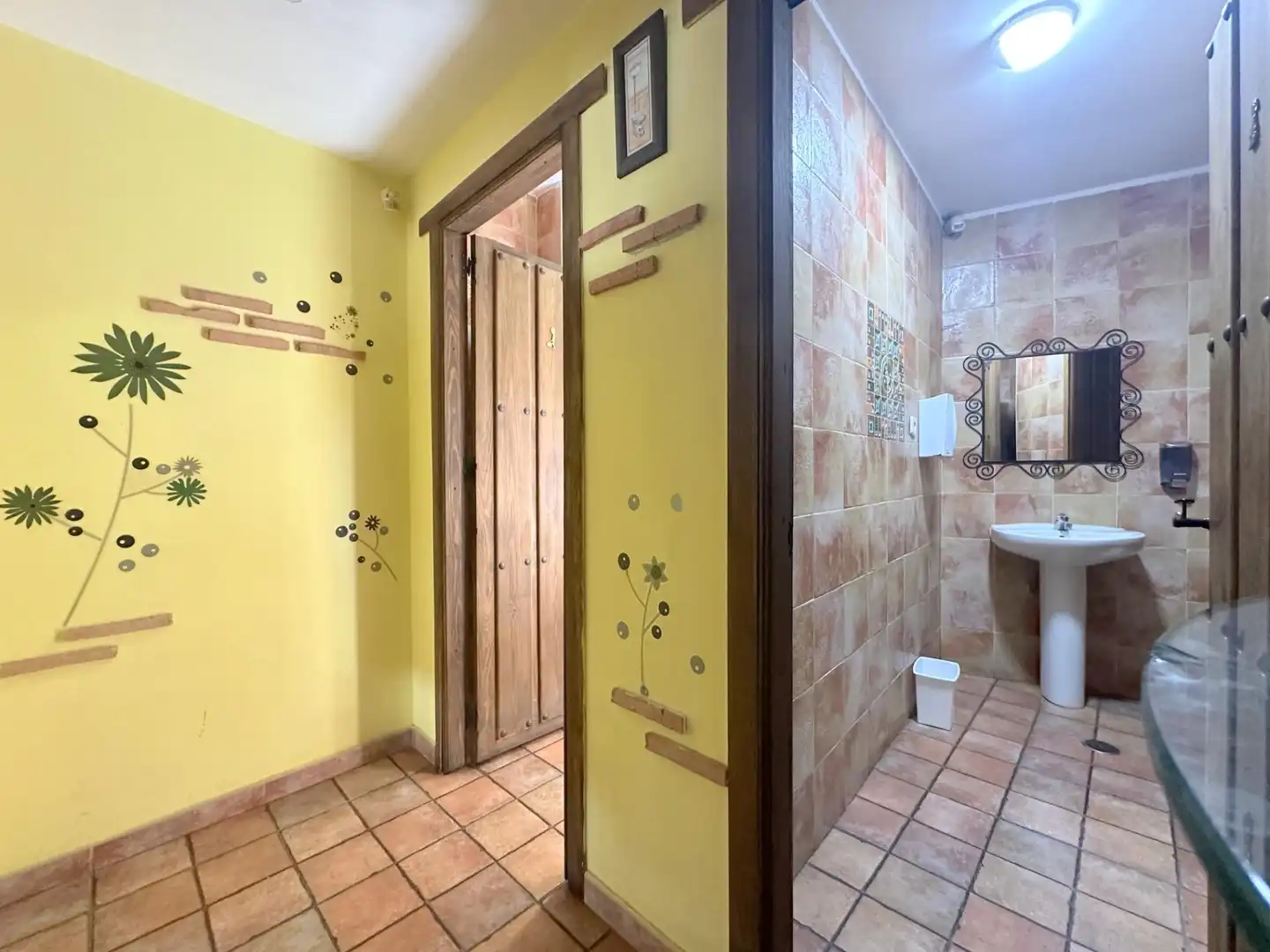 Baño de Local en venta en San Pedro del Arroyo, Ávila