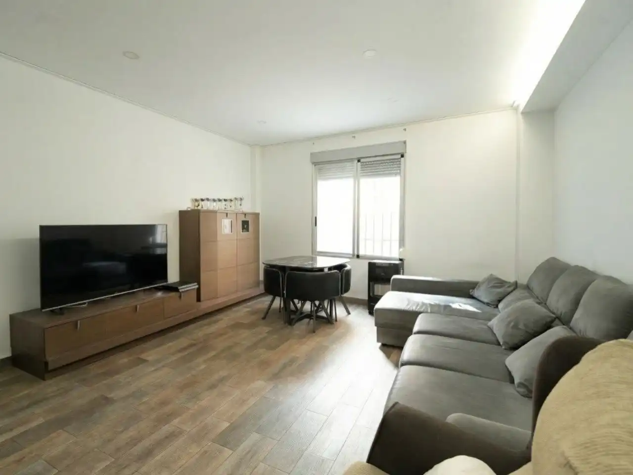Sala de estar de Piso en venta en Carlet con Jardín privado, Terraza y Amueblado