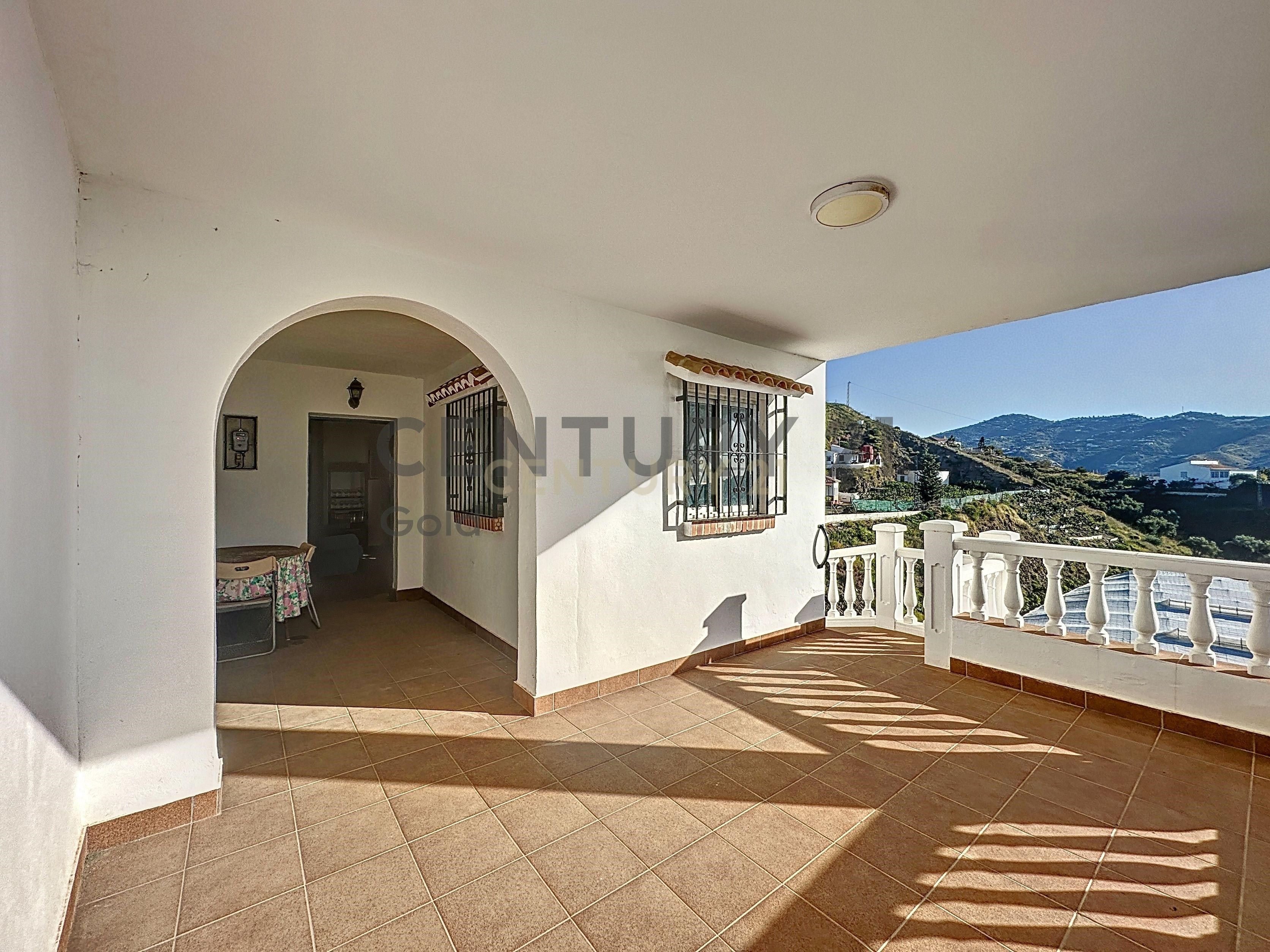 Vista exterior de Casa o chalet en venta en Algarrobo con Terraza y Amueblado