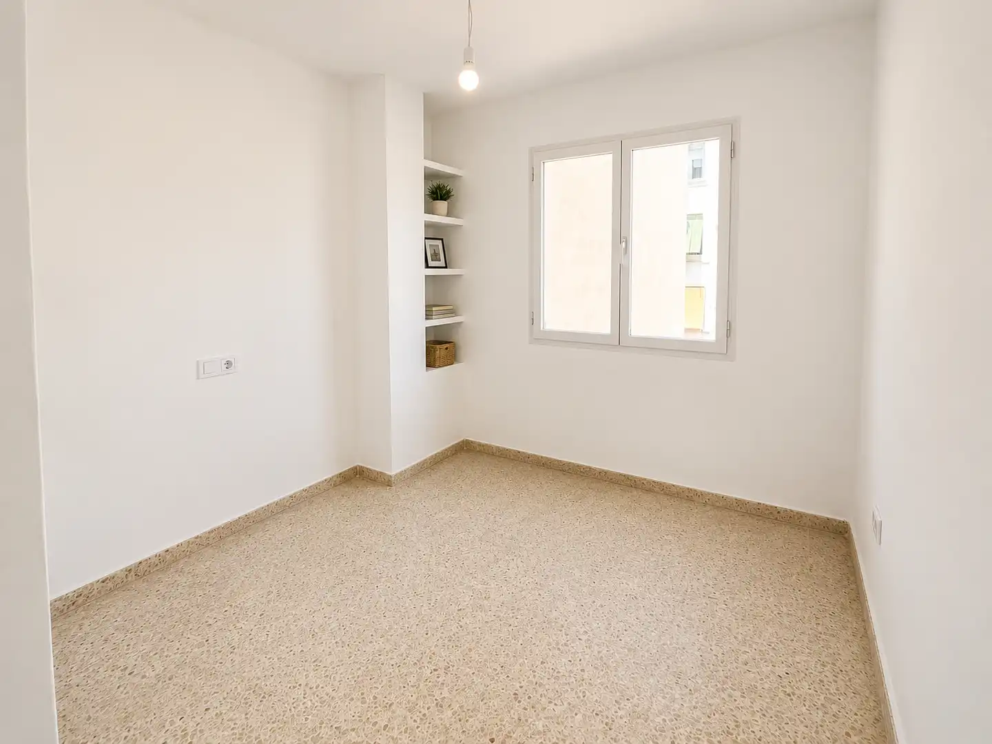 Bedroom of Apartments for rent in  Palma de Mallorca  with Air Conditioner, Heating and Oven