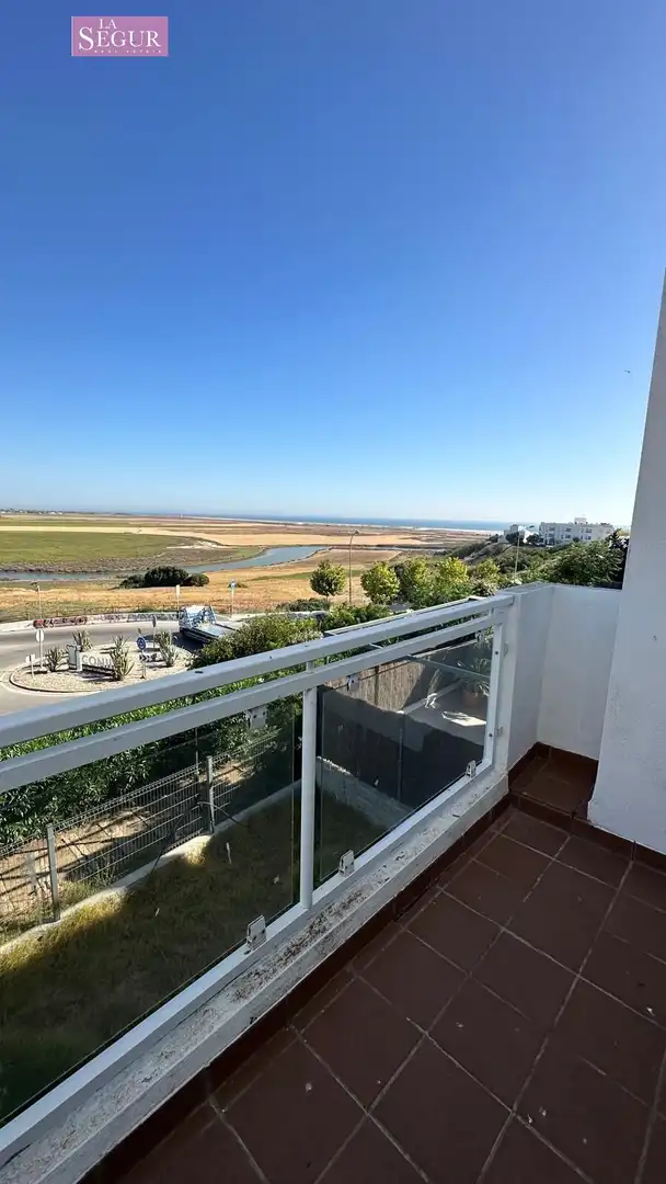 Terraced house with pool for sale in Conil, imagen 9