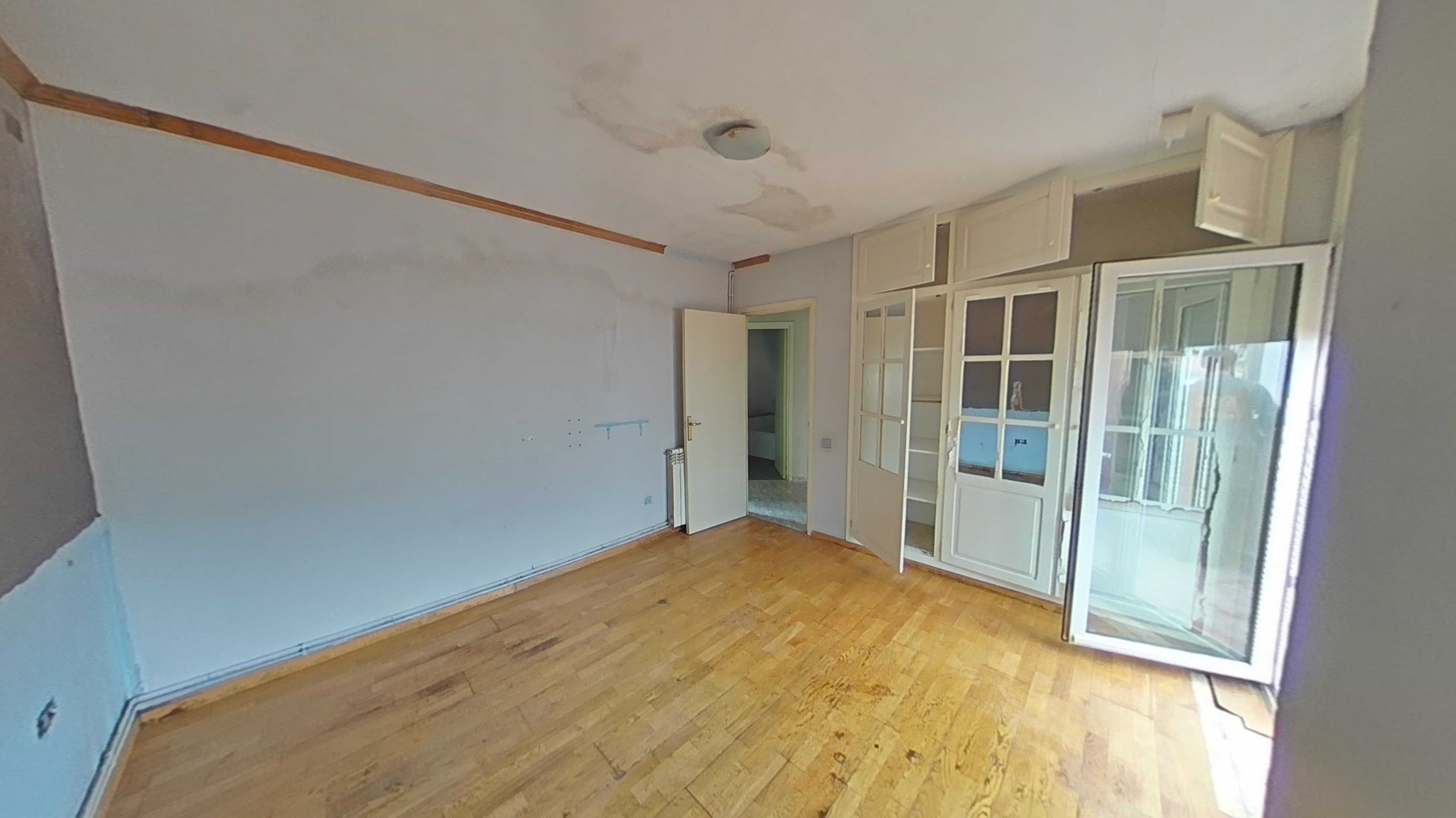 Schlafzimmer von Wohnung zum verkauf in Sant Pere de Torelló