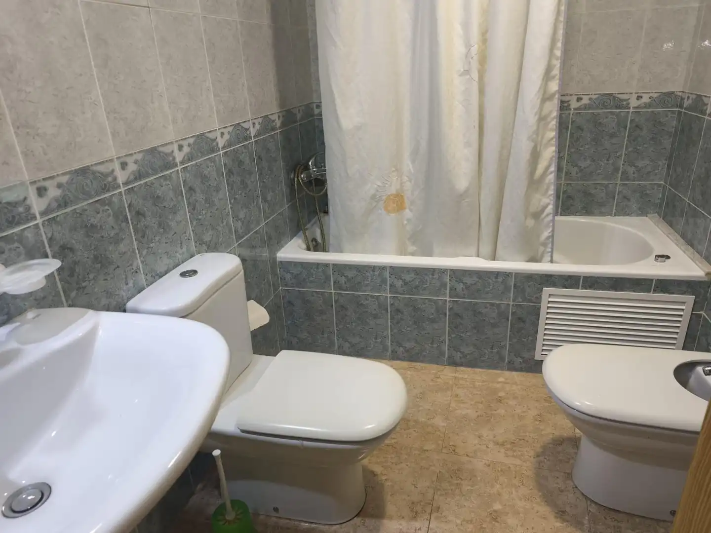 Baño de Apartamento en venta en Alcanar con Aire acondicionado, Calefacción y Trastero