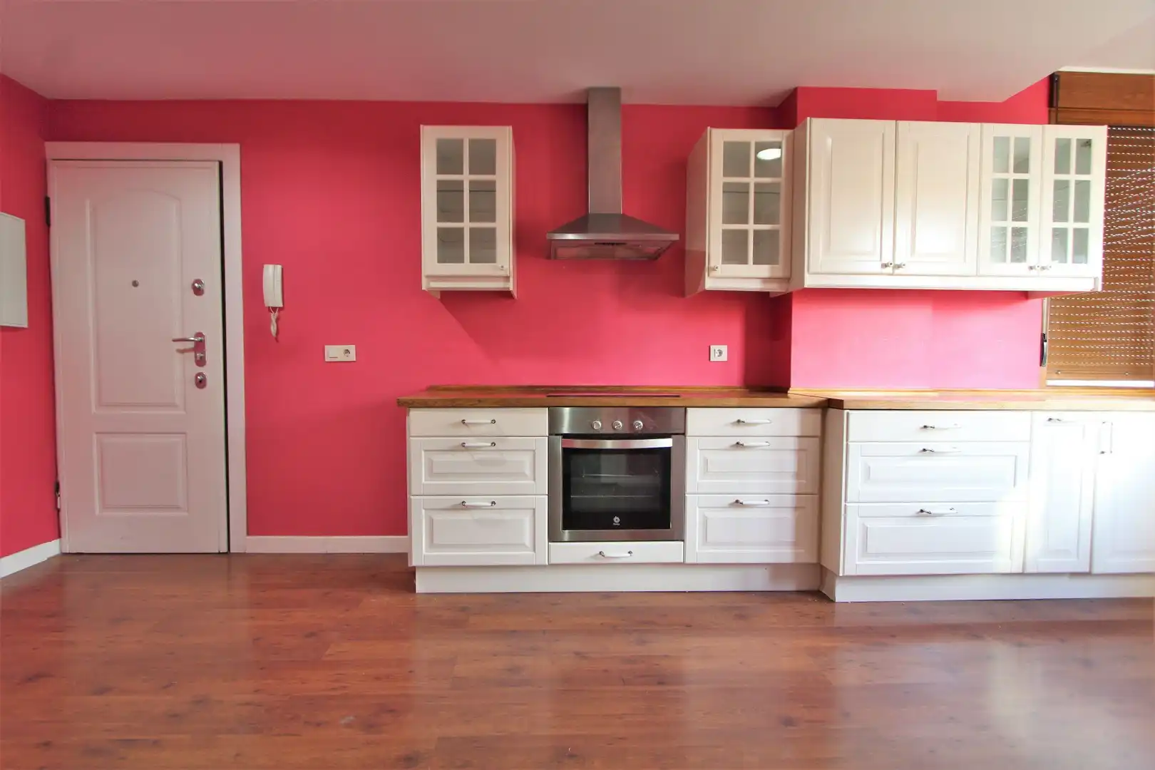 Küche von Wohnung zum Verkauf in Badajoz mit Klimaanlage, Heizung und Terrasse