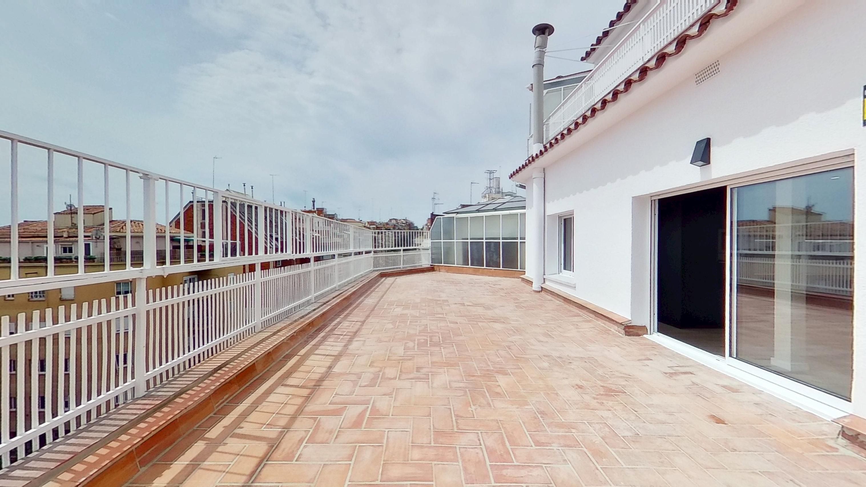 Terrace of Attic for sale in  Barcelona Capital  with Air Conditioner, Heating and Parquet flooring