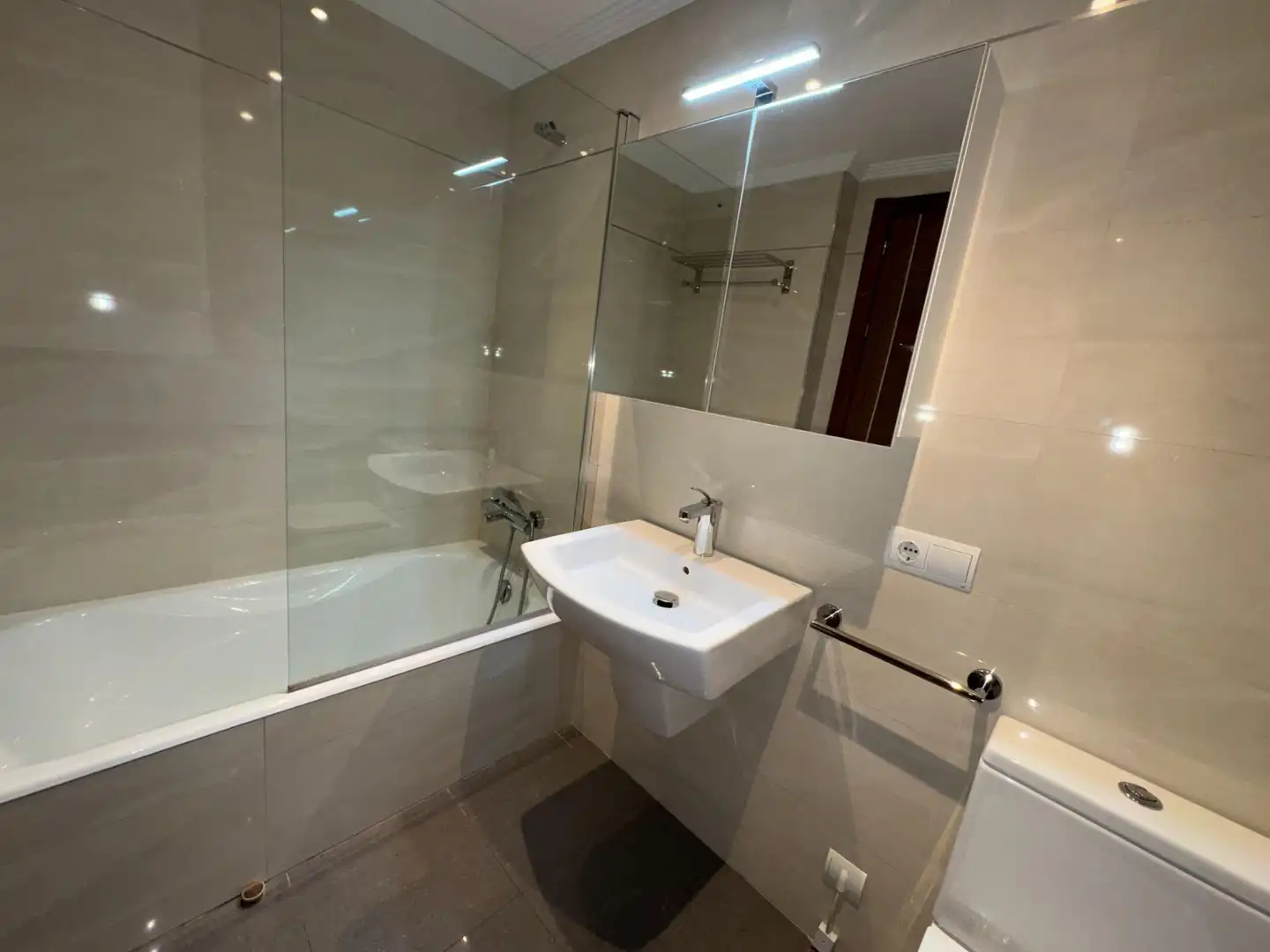 Bathroom of Flat for sale in Ponferrada  with Heating, Storage room and Furnished