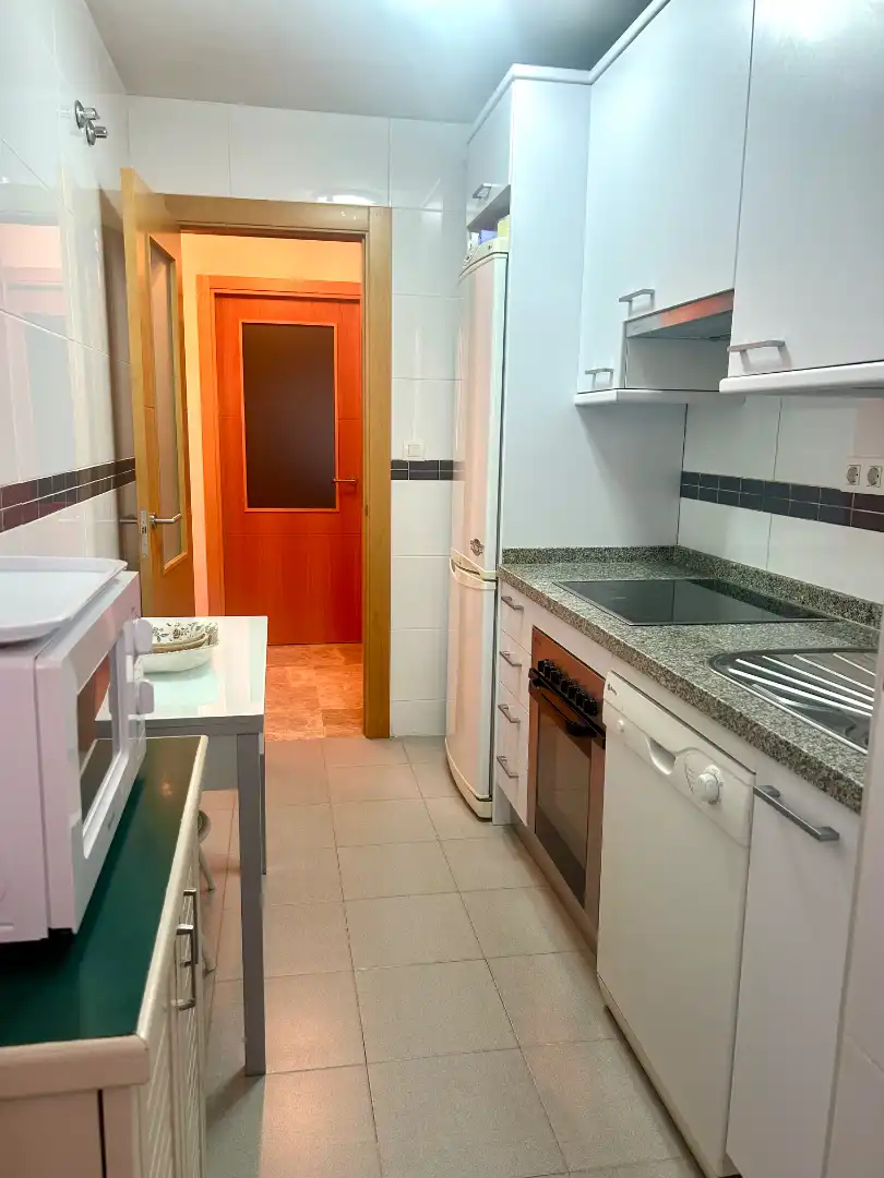 Küche von Wohnungen zum Verkauf in Almería mit Terrasse, Abstellraum und Gemeinschaftspool