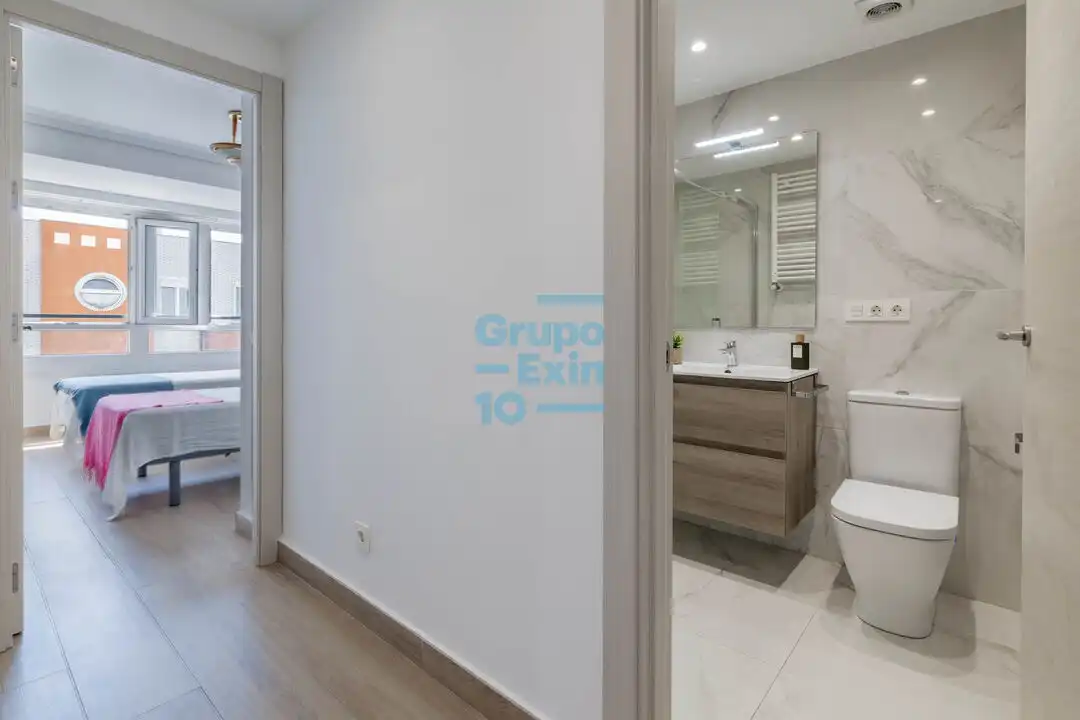 Baño de Apartamento en venta en Donostia - San Sebastián  con Calefacción, Terraza y Balcón