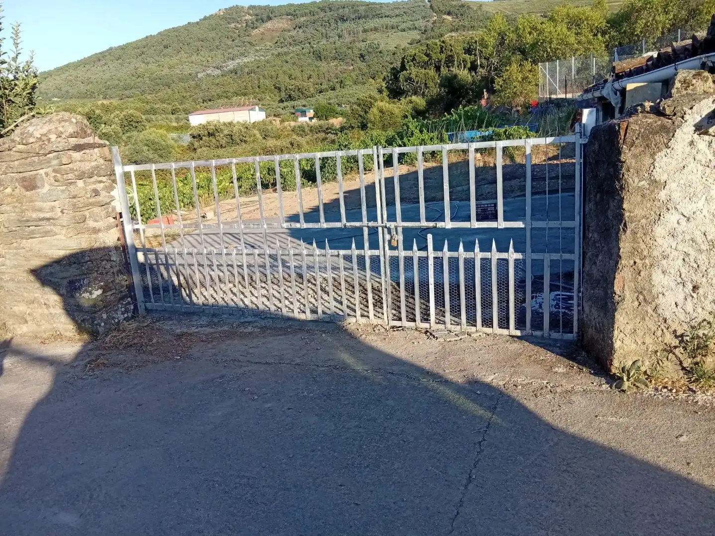 Parking of Land for sale in Villanueva de la Sierra