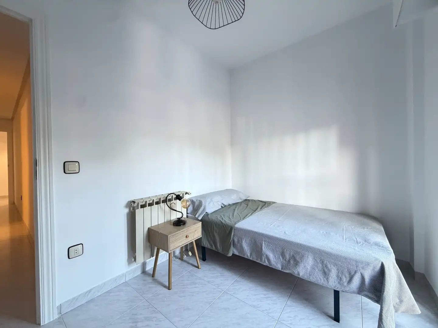 Wohnung zur Miete in Calle Sor Valentina Mirón, Los Pinos - El Pilar