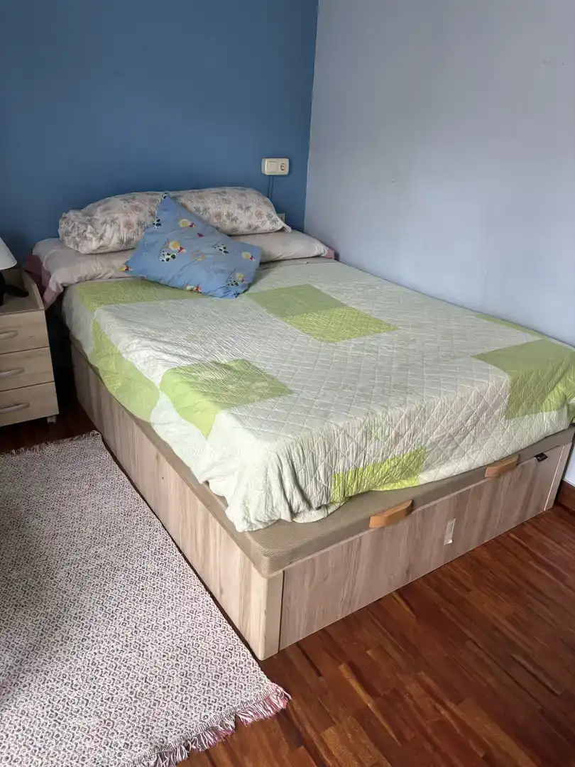 Schlafzimmer von Wohnungen zur Miete in Zarautz mit Balkon