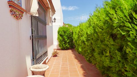 Foto 3 de Casa o chalet en venta en Avenida de la Cruz Roja, Playa de la Regla, Chipiona
