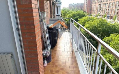 Balcony of Flat for sale in Sabadell  with Air Conditioner, Heating and Parquet flooring