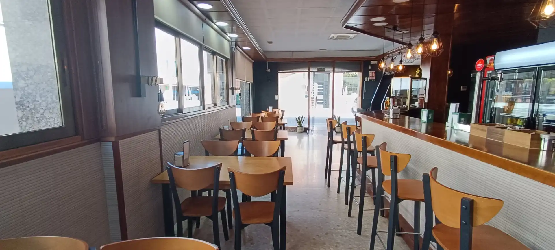 Business premises for transfer in Carrer de Josep Torras I Bages, imagen 5
