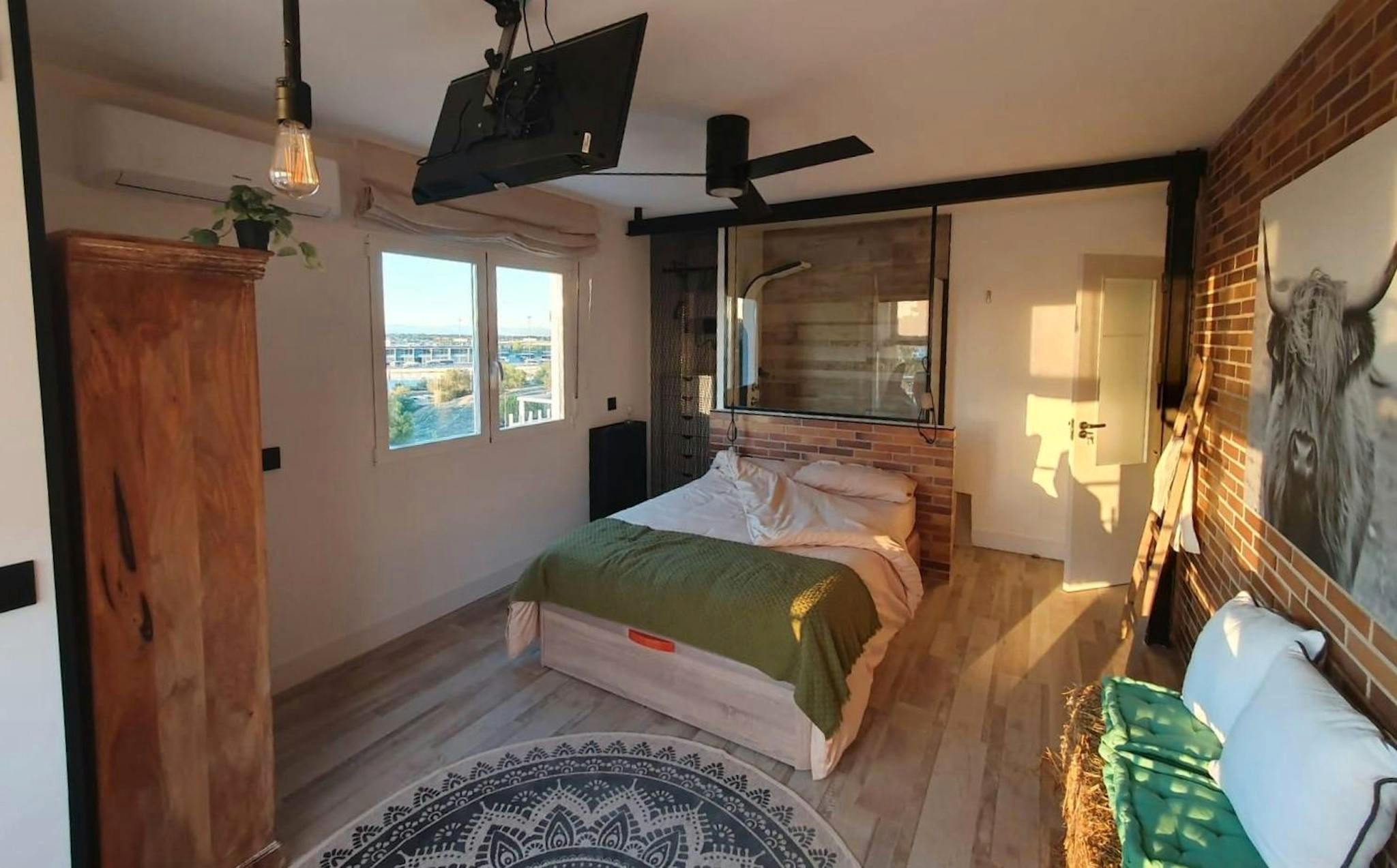 Dormitori de Pis de lloguer en  Madrid Capital amb Aire condicionat, Calefacció i Rentadora