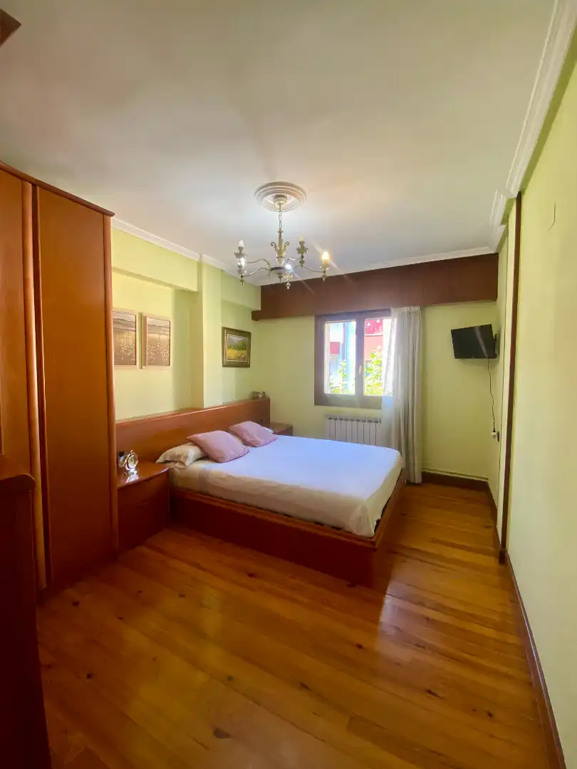 Habitación de Piso en venta en Aretxabaleta con Trastero, Amueblado y Balcón