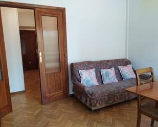 Living room of Apartment to rent in  Madrid Capital  with Heating, Terrace and Balcony