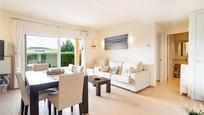 Sala d'estar de Planta baixa en venda en Campos amb Aire condicionat, Terrassa i Piscina comunitària