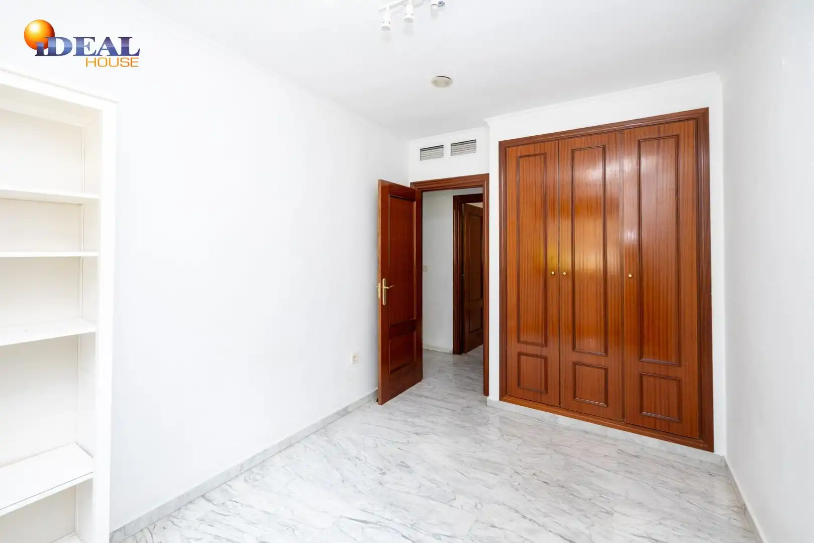 Flat with lift for sale in Calle LAGUNA DE LA MOSCA, imagen 24