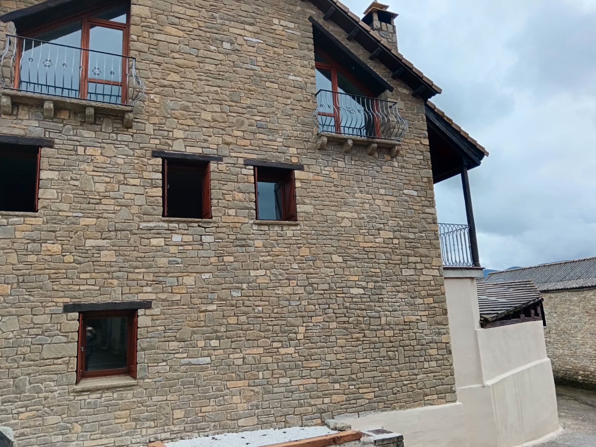 Casa o chalet en venta en Calle Única, 5, Sabiñánigo Centro - Aurín