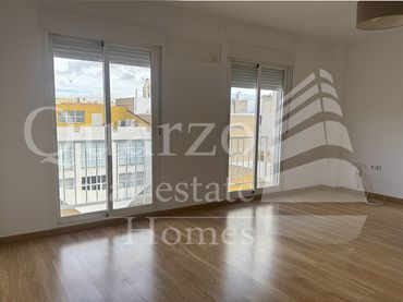 Wohnung mit Aufzug zum Verkauf in Calle Antonio Maura