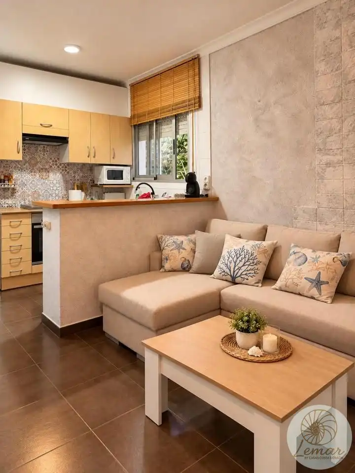 Sala d'estar de Casa o xalet en venda en L'Ametlla de Mar  amb Aire condicionat, Jardí privat i Terrassa