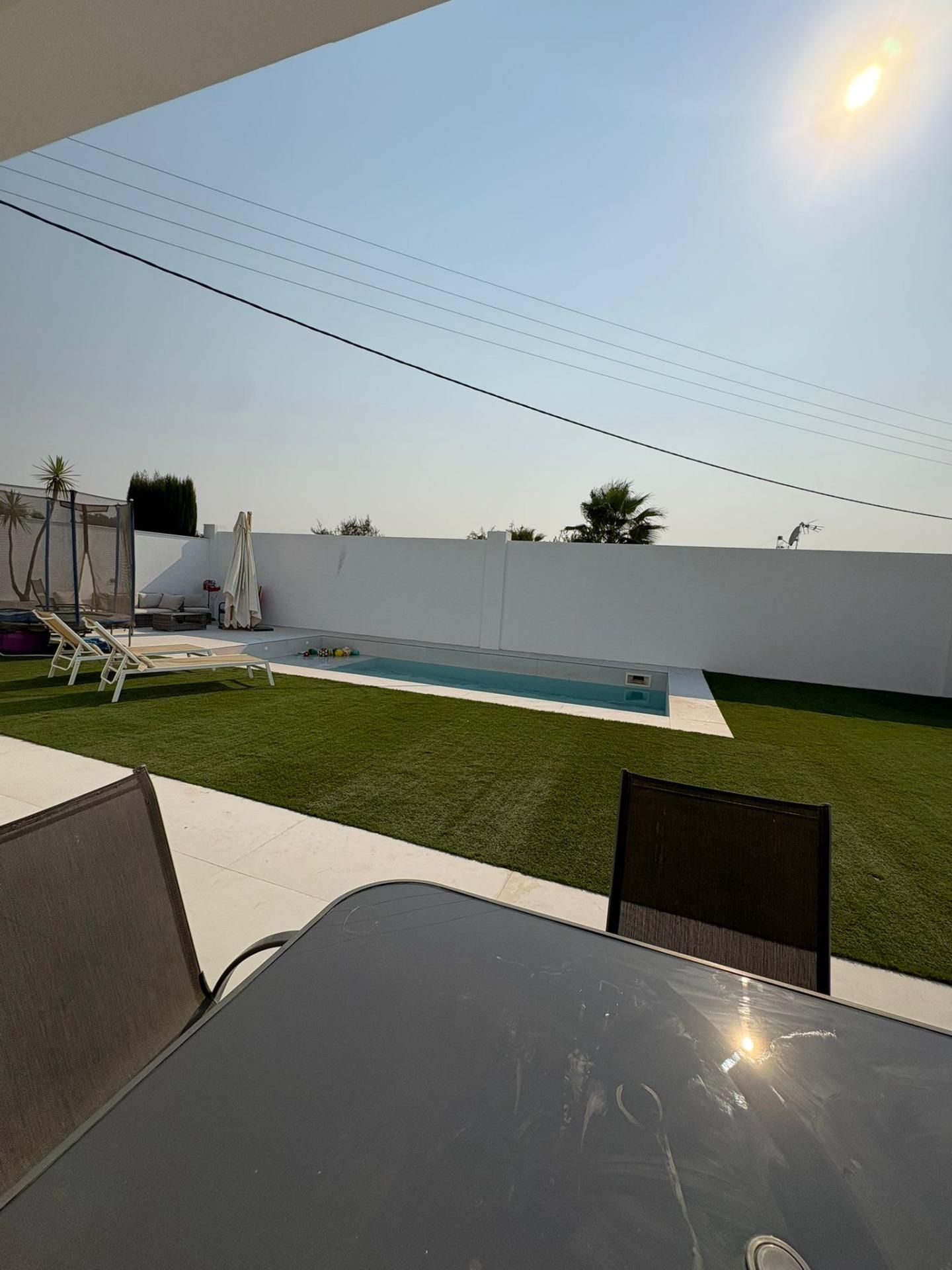 Swimming pool of House or chalet for sale in Alcalá de Guadaira  with Air Conditioner, Heating and Swimming Pool