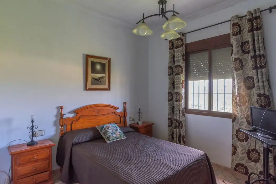 Habitación de Casa o chalet en venta en Alcalá de Guadaira con Piscina