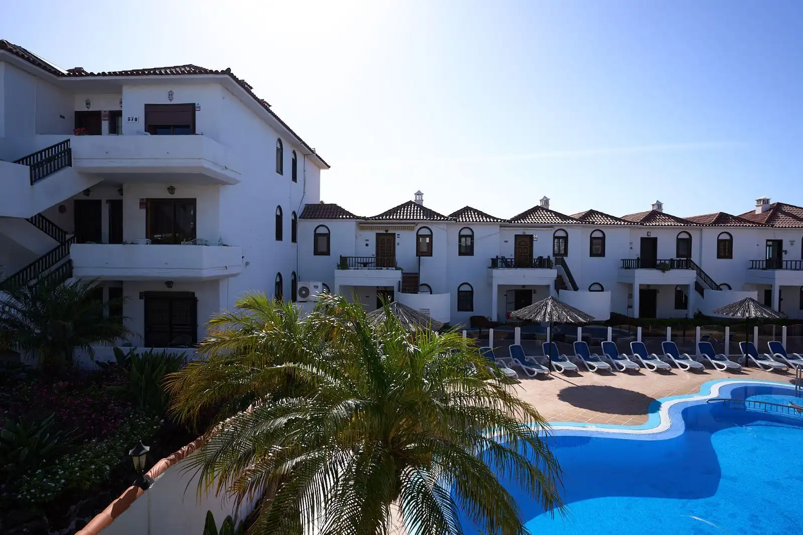 Vista exterior de Piso en venta en San Miguel de Abona con Aire acondicionado, Terraza y Piscina
