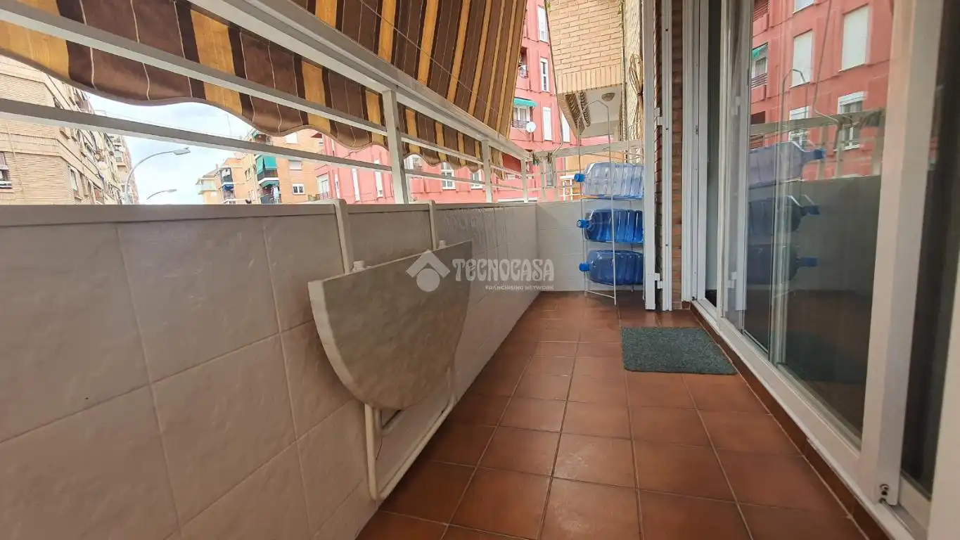 Terraza de Piso en venta en Valencia con Calefacción y Balcón