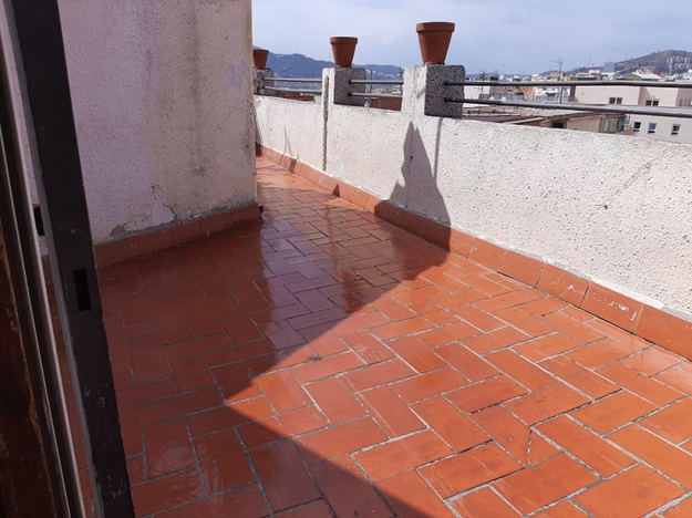Terrassa de Pis en venda en Santa Coloma de Gramenet amb Terrassa