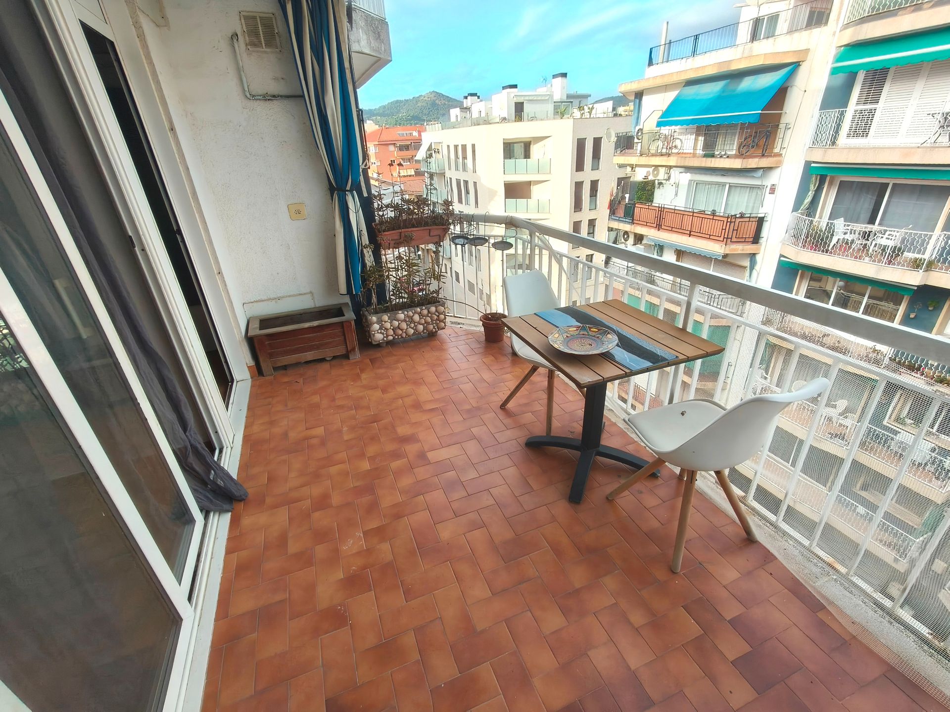 Terrace of Flat for sale in Pineda de Mar  with Parquet flooring, Terrace and Furnished