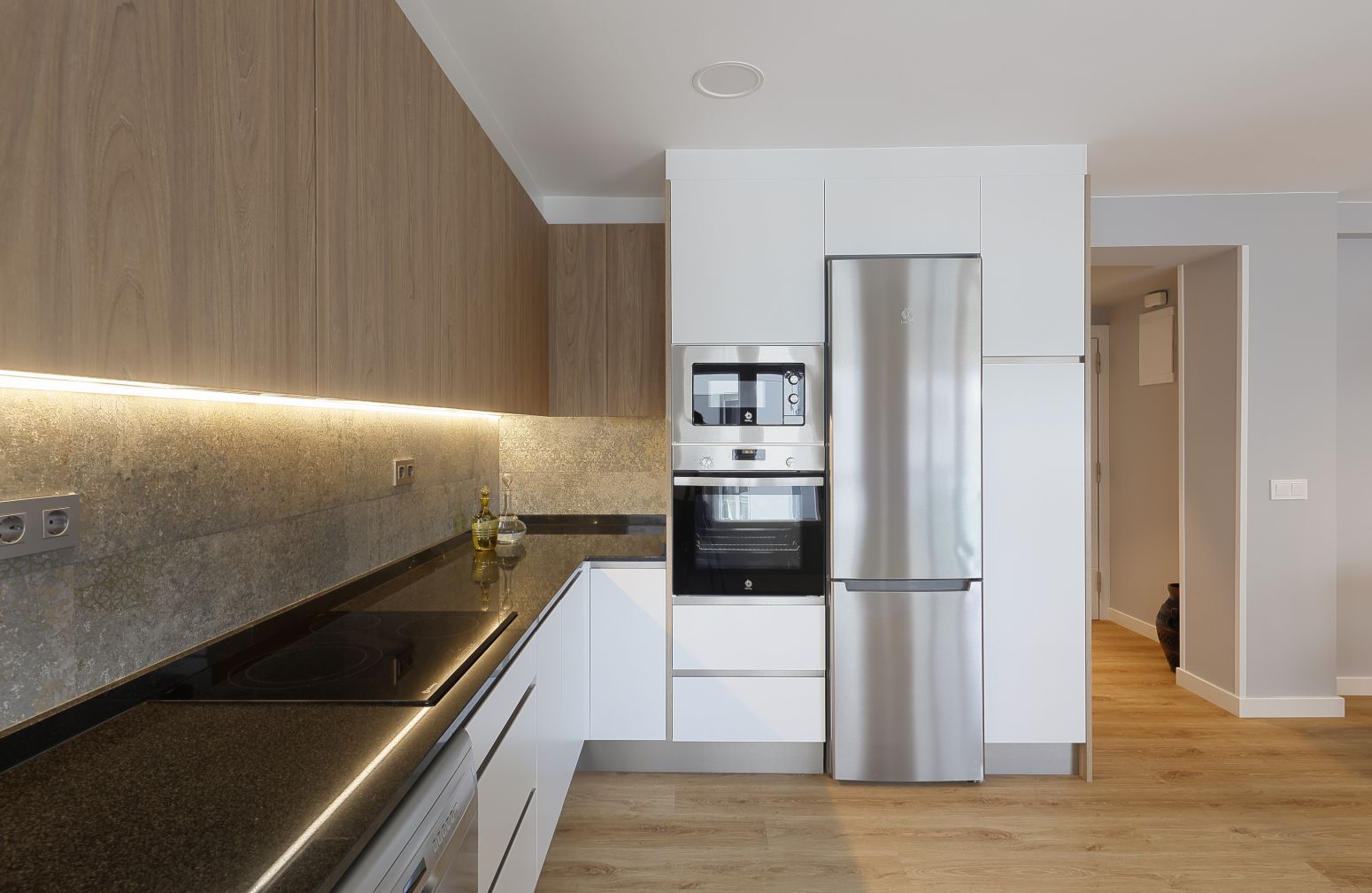 Kitchen of Flat for sale in Gijón 