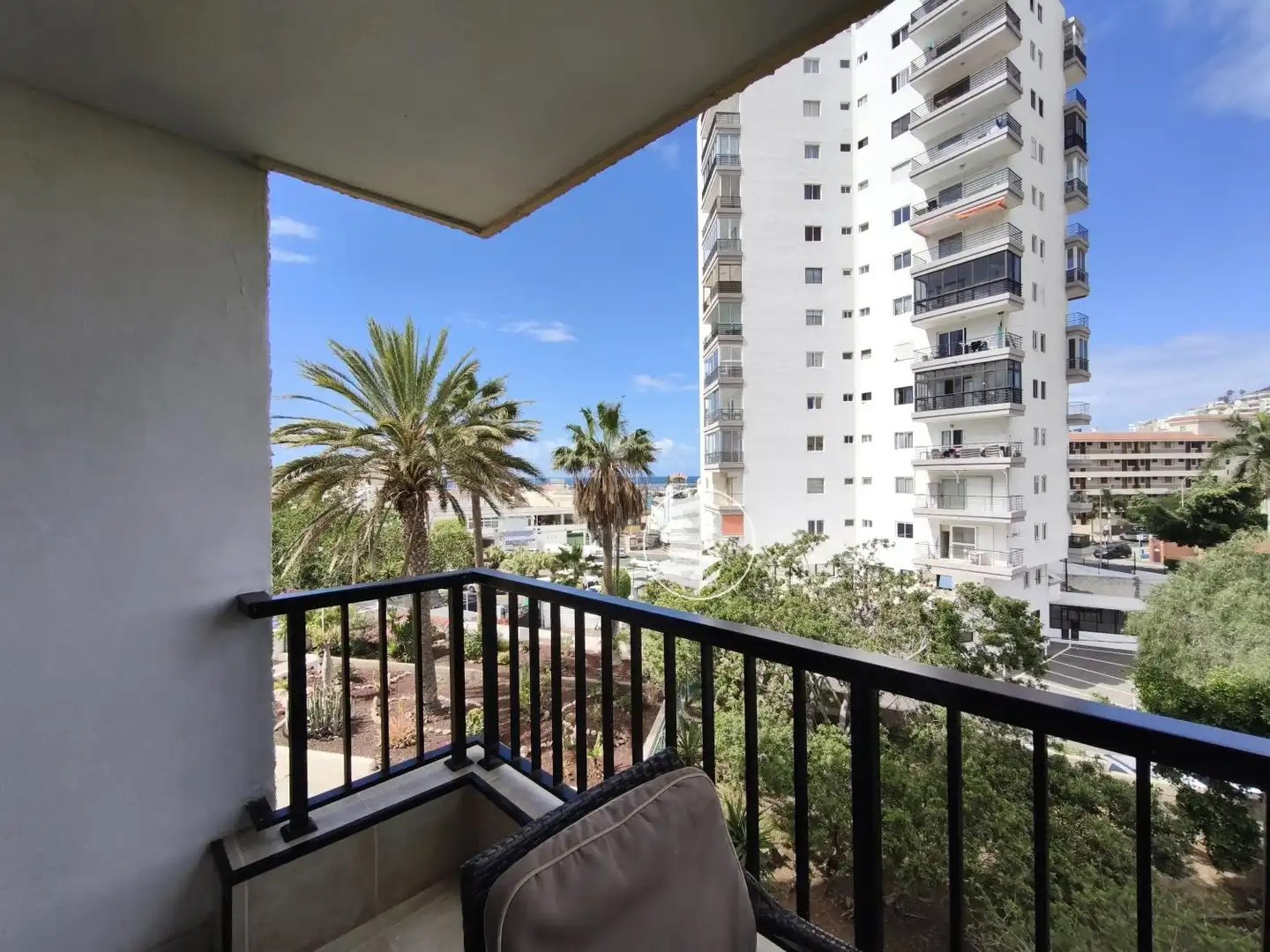 Flat with terrace for sale in Los Cristianos, imagen 23