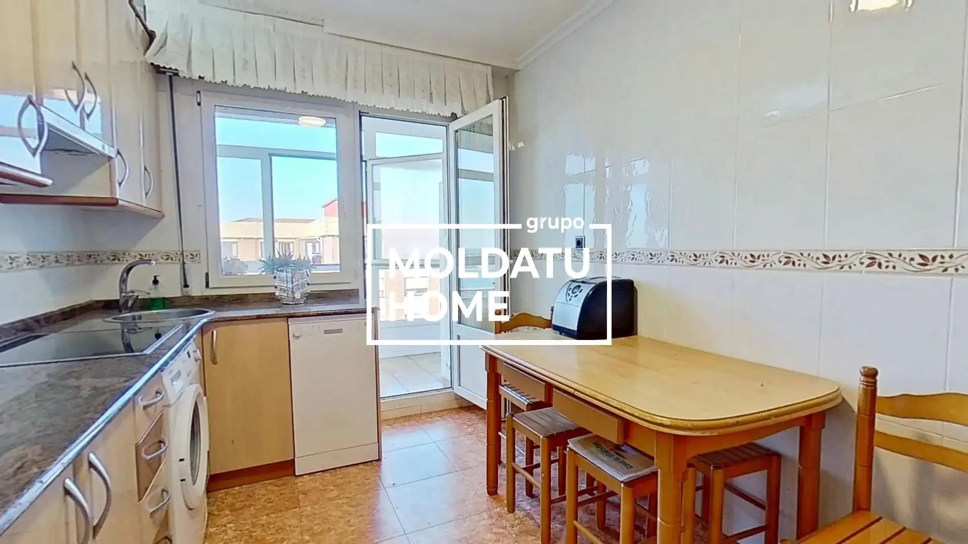 Kitchen of Flat for sale in Sestao   with Heating and Terrace