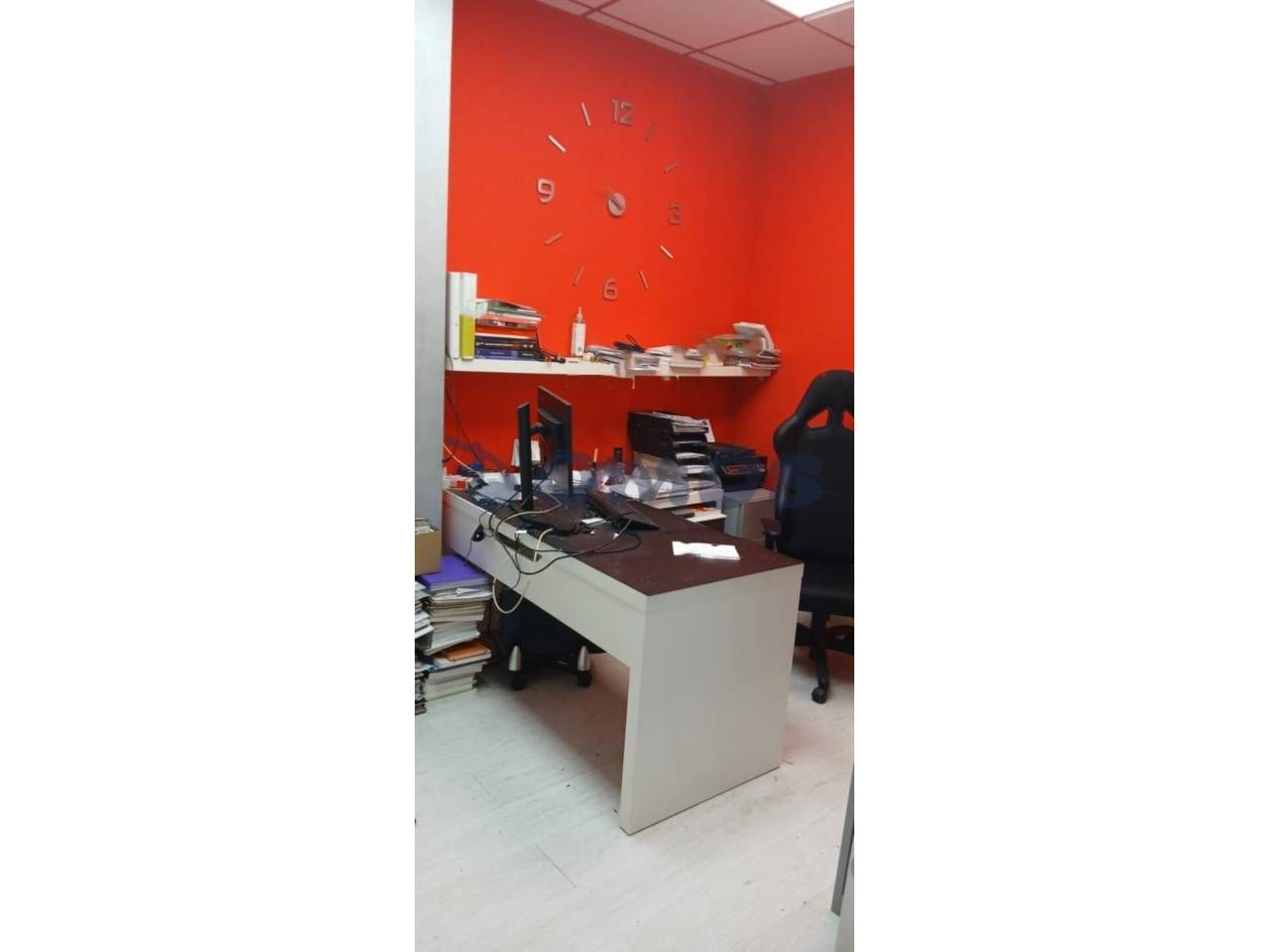 Premises for sale in Lugo Capital