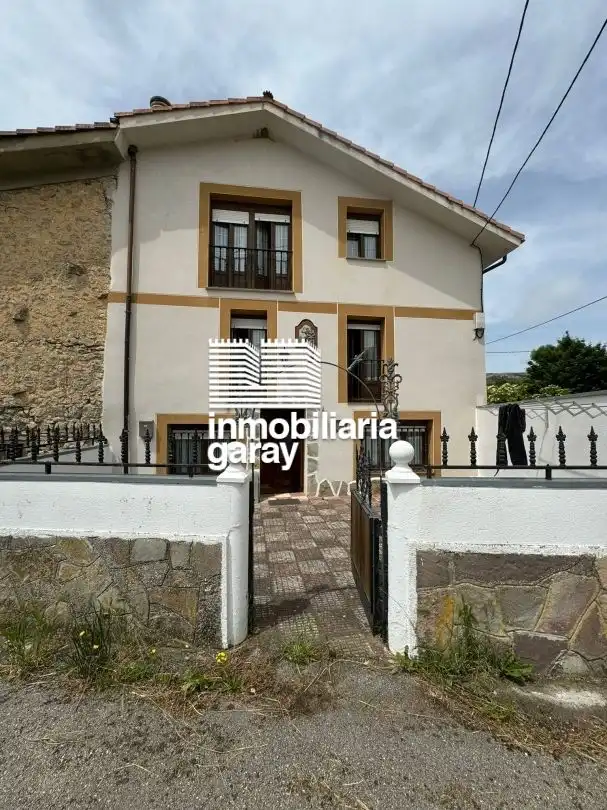 Casa in vendita a Valderredible